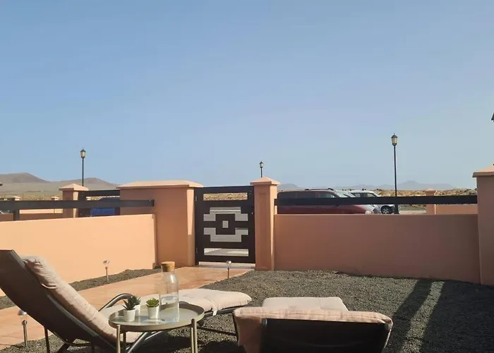 アパート Vivienda En Lajares 