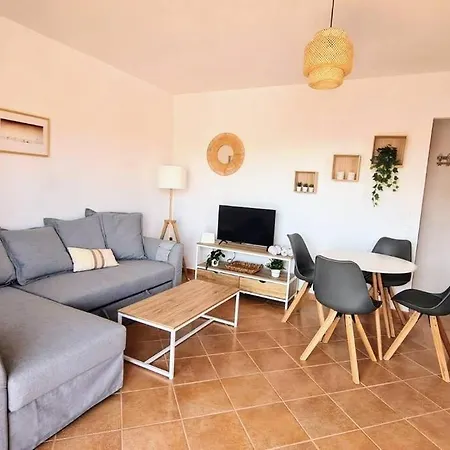 アパート Vivienda En Lajares 